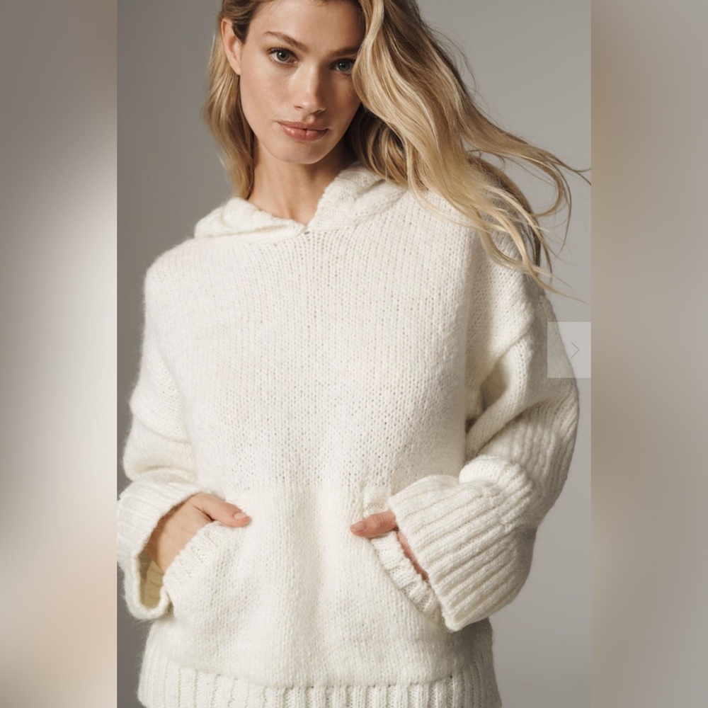 Pilcro Women's Cream Sweater